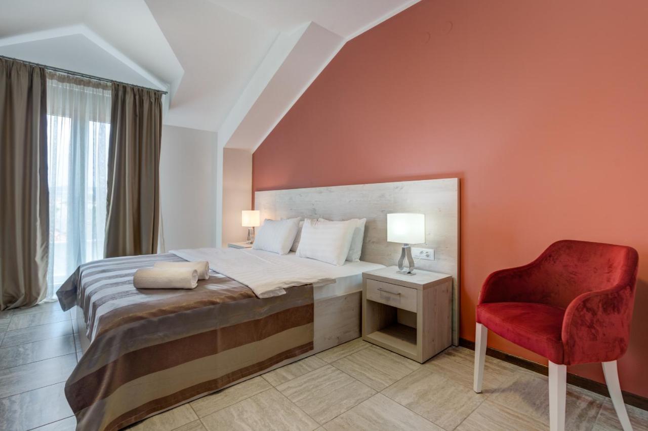 Riva Residence Ðenovići Εξωτερικό φωτογραφία